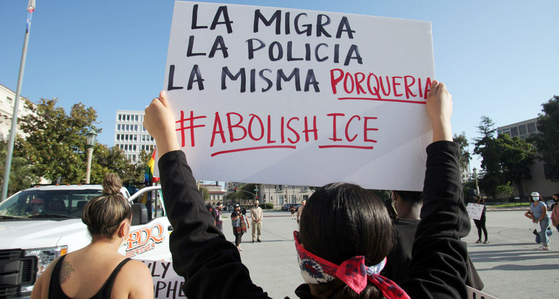 Protesters March in Pasadena Against ICE – Pasadena Now