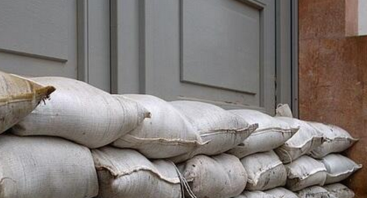 Free Sandbags Available for Home Protection in Altadena and Pasadena