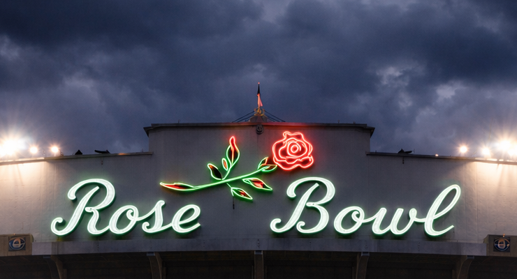 Rain Prompts Tarp Over Rose Bowl Field as Pasadena Braces for Wet Quarterfinal