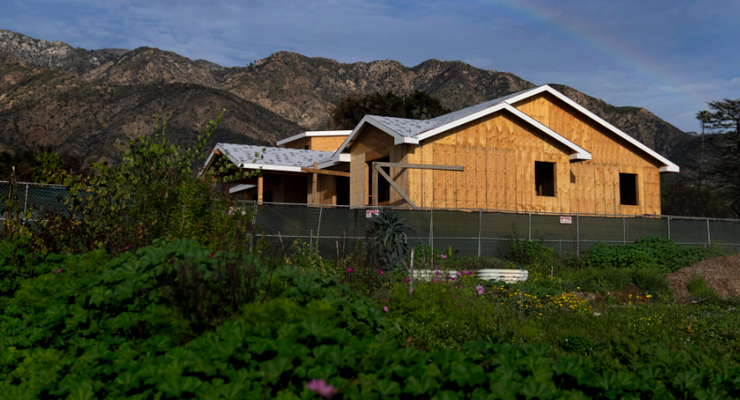 Altadena Coalition Says FEMA Case-Management Money Does Not Secure Program’s Future