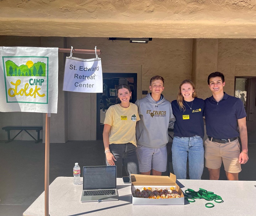 St. Francis Service Fair In Pictures - Pasadena Schools