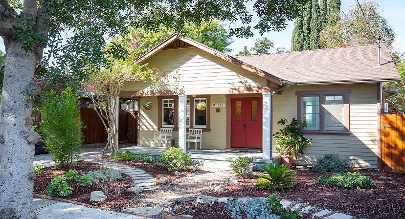 A Wonderful 1921 Craftsman Home Located in the Heart of South Pasadena ...